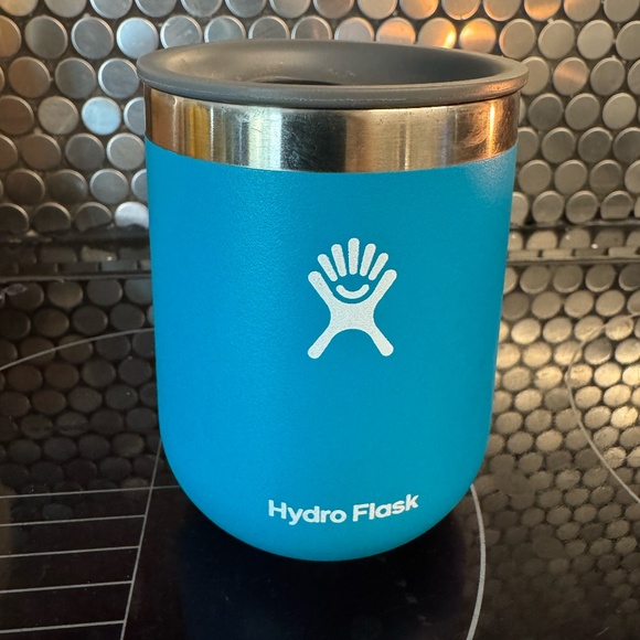 Hydro Flask 10 oz Wine Tumbler with Lid - Picture 2 of 2